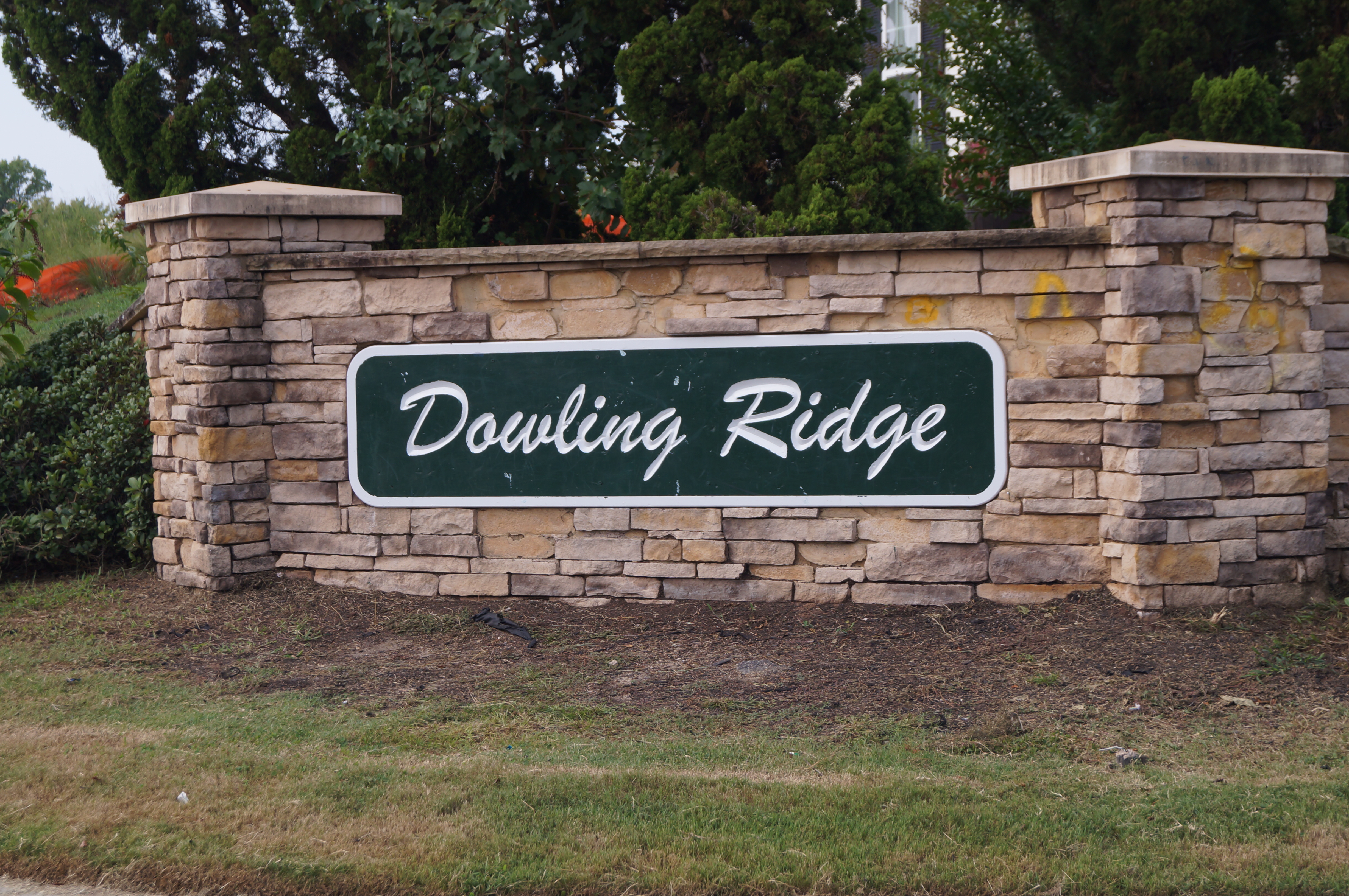 Dowling Ridge Entrance Sign - Habitat Wake