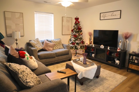 A Habitat Wake home decorated for Christmas